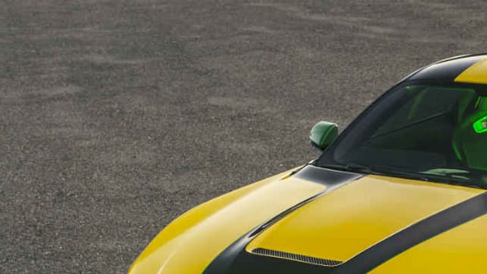 Cette édition spéciale se base sur la GT350, dotée d'un V8 5.2 de 526ch.