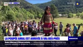 Hautes-Alpes: une foule nombreuse pour accueillir la marionnette géante d'Amal à Val-des-Prés