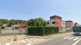 Le centre de rétention administrative de Nîmes. 