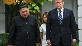 Le président américain Donald Trump et le dirigeant nord-coréen Kim Jong Un, le 28 février 2019 à Hanoï, au Vietnam.