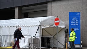 Un centre de vaccination à Wembley