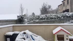 Neige à Courdimanche, dans le Val-d'Oise - Témoins BFMTV