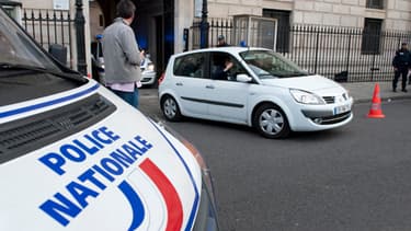 Les deux hommes ont été rattrapés par les fonctionnaires de police, vers 4h15 lundi matin.