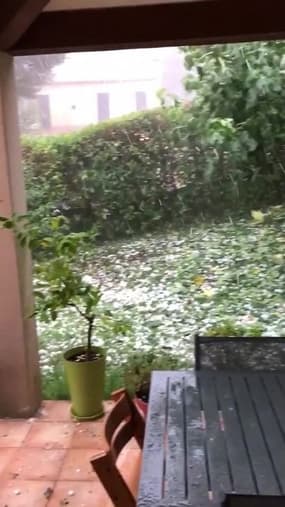 Violente pluie de grêle à Aubagne dans les Bouches-du-Rhône - Témoins BFMTV