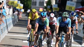 Clément Champoussin à l'arrivée de la 3e étape du Tour de Suisse 2025