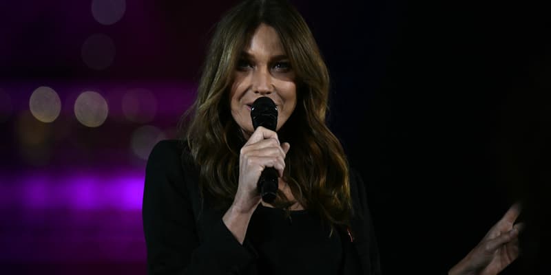 Carla Bruni lors du lancement d'Octobre Rose, le 30 septembre 2025 à Paris. 