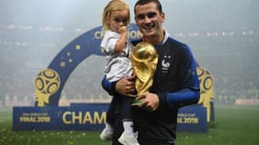 Antoine Griezmann et sa fille Mia