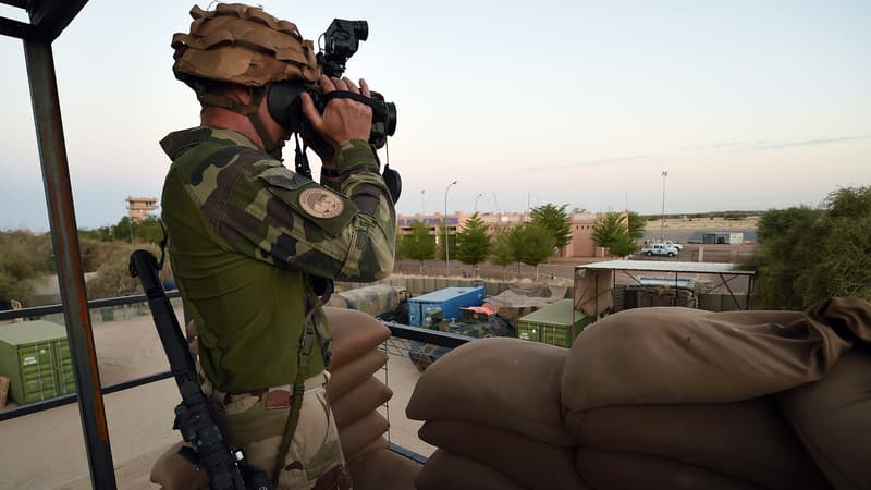 Un soldat de l'opération Barkhane, à Tombouctou, en 2016.