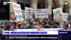 Lyon: mobilisation des mineurs isolés