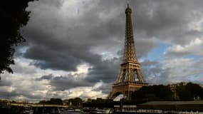Les tarifs de la Tour Eiffel augmentent. 