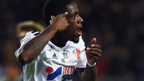 Manzala, double buteur