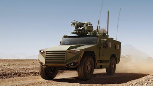 Serval est un véhicule blindé léger multi-rôles de 17 tonnes mis au point par Nexter et Texelis