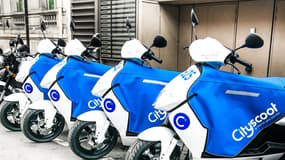 Plus de 1.000 scooters électriques sont déployés sur Paris.