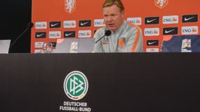 Ronald Koeman en conférence de presse