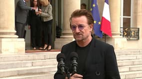 L'artiste Bono, chanteur du groupe U2, co-fondateur de l'ONG One, au palais de l'Elysée le 24 juillet 2017.