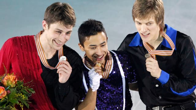 Florent Amodio entre Joubert et Verner sur le podium des championnats d'Europe