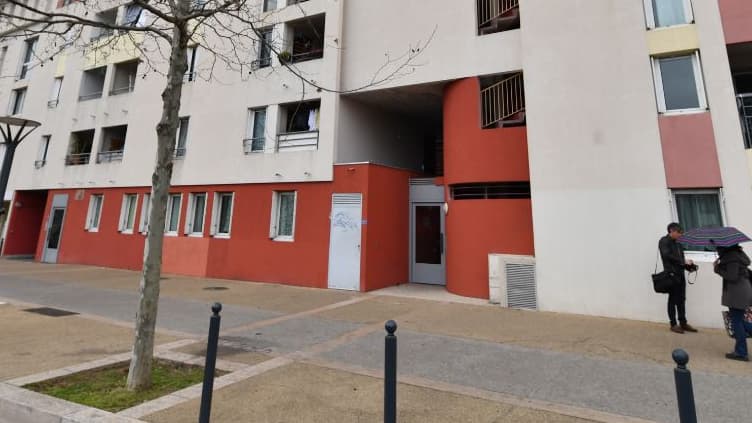 Au total, quatre personnes ont été interpellées vendredi matin à Montpellier, Clapiers et Marseillan.
