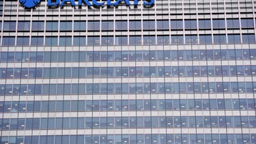 Barclays vérifie ses comptes.