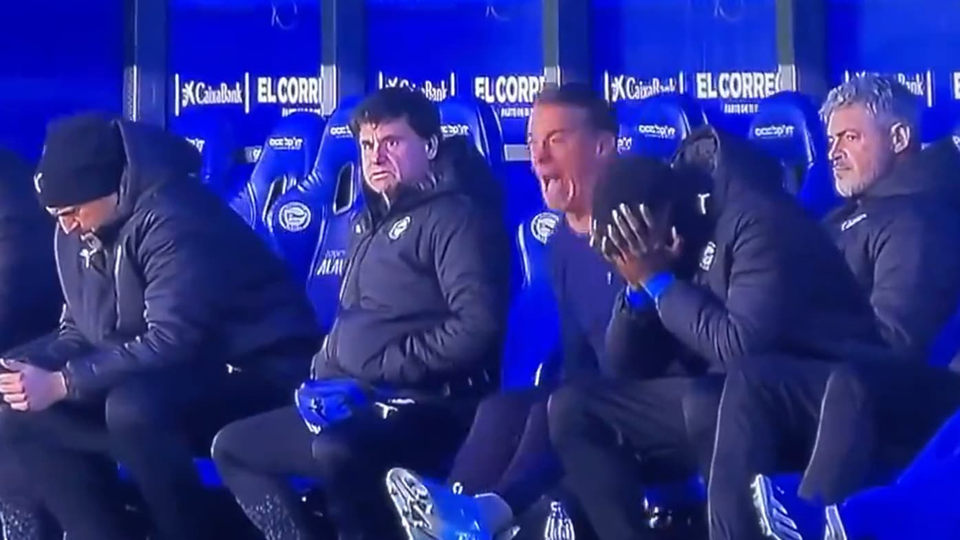 L’énorme colère de l’entraîneur d’Alavés après le but du Real Madrid dans le temps additionnel