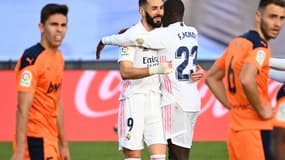 Benzema félicité par Mendy