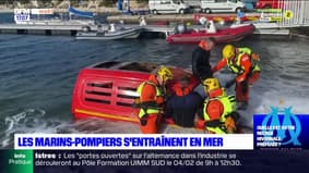 Marseille: les marins-pompiers s'entrainent en mer