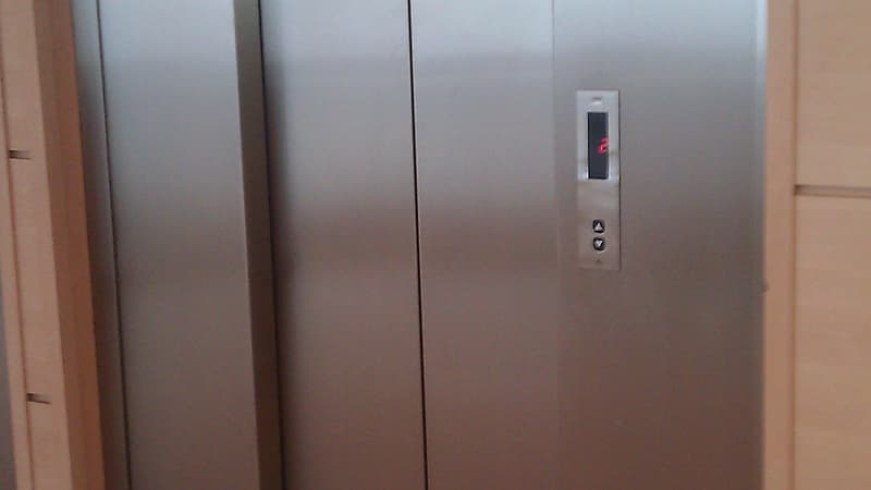 Les ascenseurs seront-ils prêts pour la deuxième phase des travaux ?