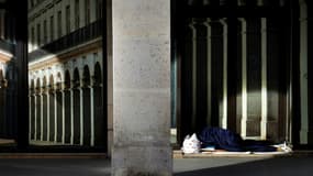 Plus d'un millier d'enfants ont dormi à la rue ou dans des abris de fortune la nuit du 1er au 2 septembre, veille de la rentrée scolaire, selon une enquête publiée jeudi par la Fédération des acteurs de la solidarité (FAS) et Unicef France