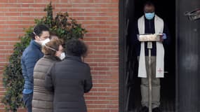 Des funérailles à Madrid, en pleine pandémie de coronavirus, le 4 avril.