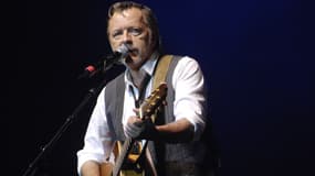 Renaud est de retour avec un nouvel album, qu'il enregistrera cet été