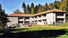 Le collège-lycée Cévenol.