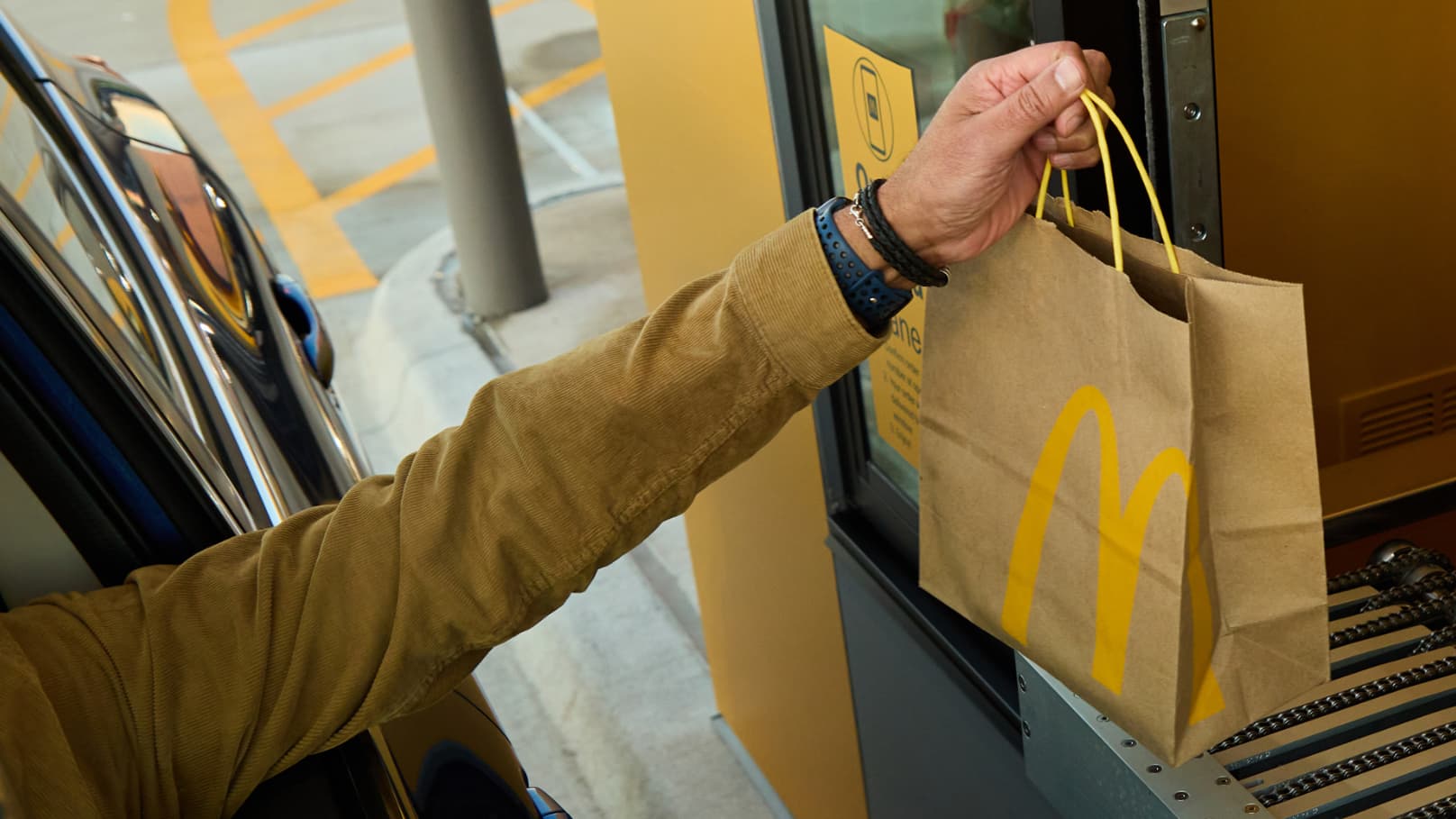 El hombre perdió más de 20 kilos por comer McDonald’s tres veces al día