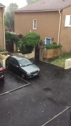 Bouches-du-Rhône: impressionnante pluie de grêle à Aubagne - Témoins BFMTV