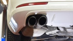 Cet automobiliste s'est fait voler son pot catalytique alors qu'il faisait des courses: il raconte sur RMC