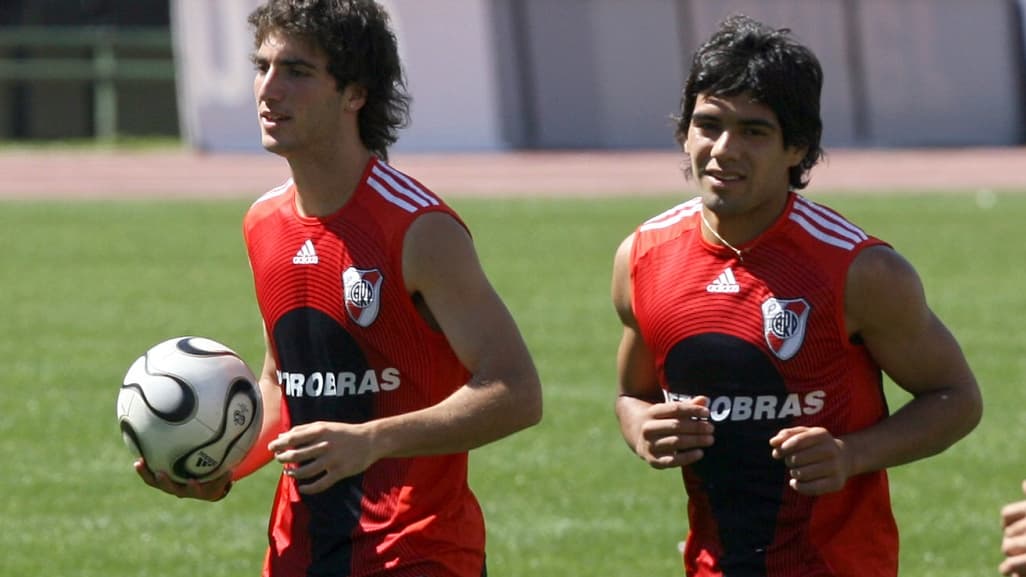 Higuain - Falcao Higuain - Falcao