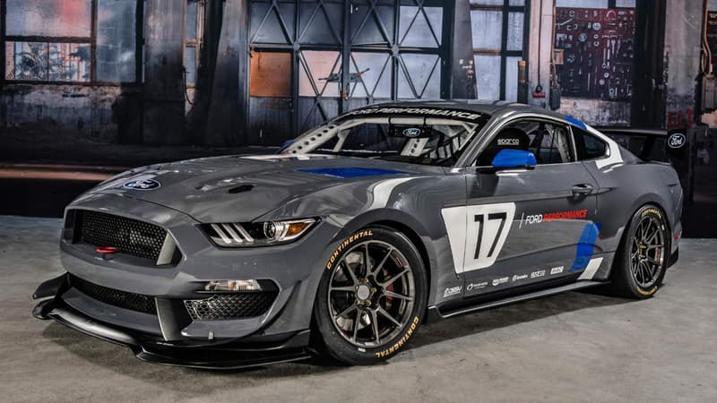 Au SEMA show, Ford a dévoilé une version de la Mustang parée pour le championnat GT4