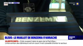 Bleus : le maillot de Benzema s'arrache