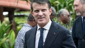 Le ministre des Outre-mer Manuel Valls à Nouméa en Nouvelle-Calédonie le 22 février 2025 