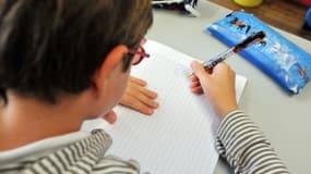 Un élève le 05 septembre 2011 dans une école à Nantes