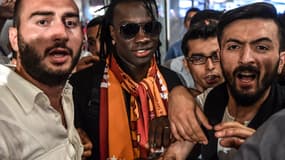 Bafé Gomis a justifié son accueil de rock star lors de la première journée du championnat de Turquie.