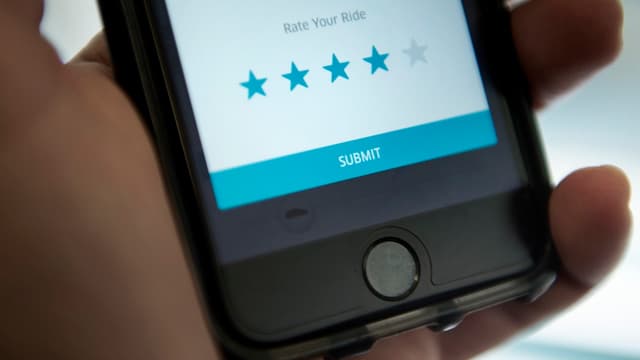 Les chauffeurs Uber demandaient à pouvoir facturer la remise des objets oubliés à leurs propriétaires.