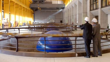 Les turbines de la centrale hydraulique EDF de Grand Maison (Isère) totalisent une puissance de 1.800 MGW, la plus puissante de France.