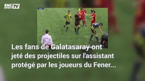 Un tacle assassin sanctionné d'un jaune entre les U17 de Galatasaray et de Fenerbahçe