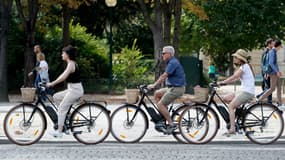 Des parkings à vélos de grande capacité vont voir le jour près des gares à Paris.