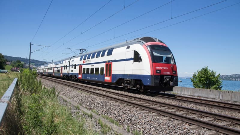 Un "souci d'égalité de traitement": les chemins de fer suisses assument d'avoir verbalisé pour 383 euros la famille d'une victime de Crans-Montana