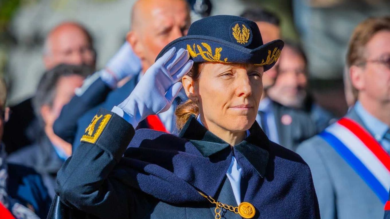LA NOUVELLE PRÉFÈTE DE L'ESSONNE FABIENNE BALUSSOU EST OFFICIELLEMENT ENTRÉE EN FONCTION