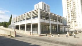 La médiathèque de Pissevin à Nîmes. 