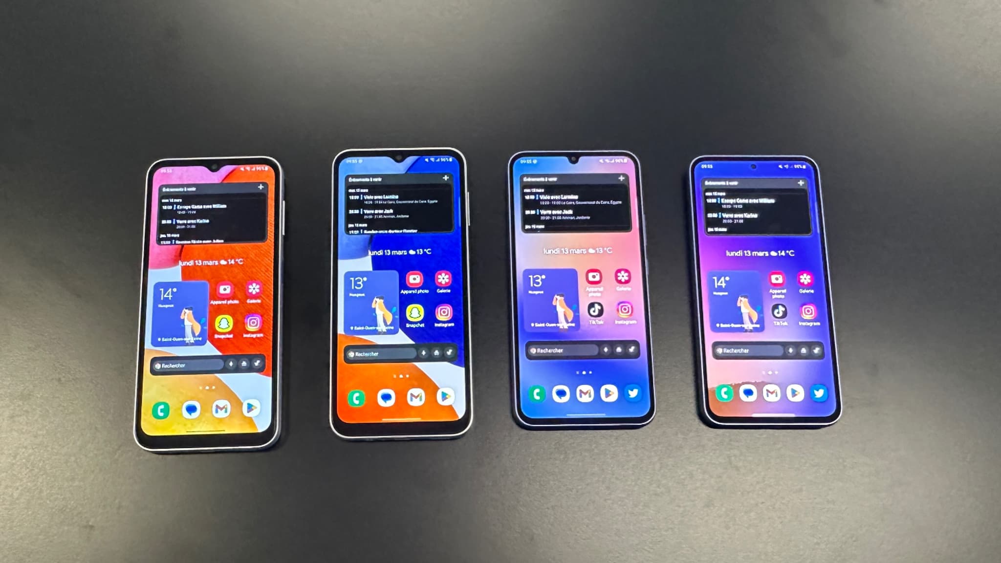 De gauche à droite: le Galaxy A14, le Galaxy A14 5G, le Galaxy A34 5G et le Galaxy A54 5G