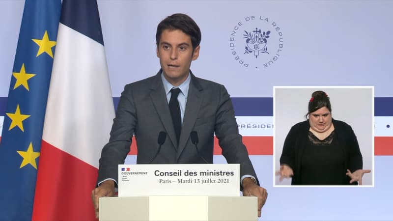 Pass sanitaire: Gabriel Attal annonce une "souplesse" concernant les adolescents