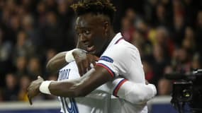 Tammy Abraham a le choix en sélection