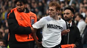 L'irruption de plusieurs individus sur la pelouse de Wembley interrompt la finale de Ligue des champions, 1er juin 2024